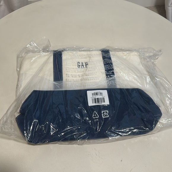 Madhappy x Gap Collab | Gap Mad Canvas Tote | NWT - Picture 4 of 4